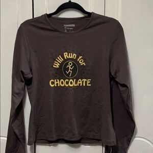 NWT Zorrel Athletic Brown Graphic Stretch Top M